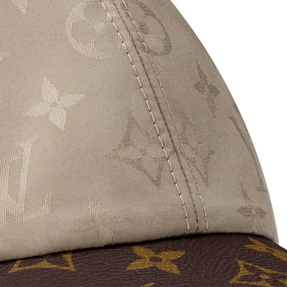 1.1 Casquette LV