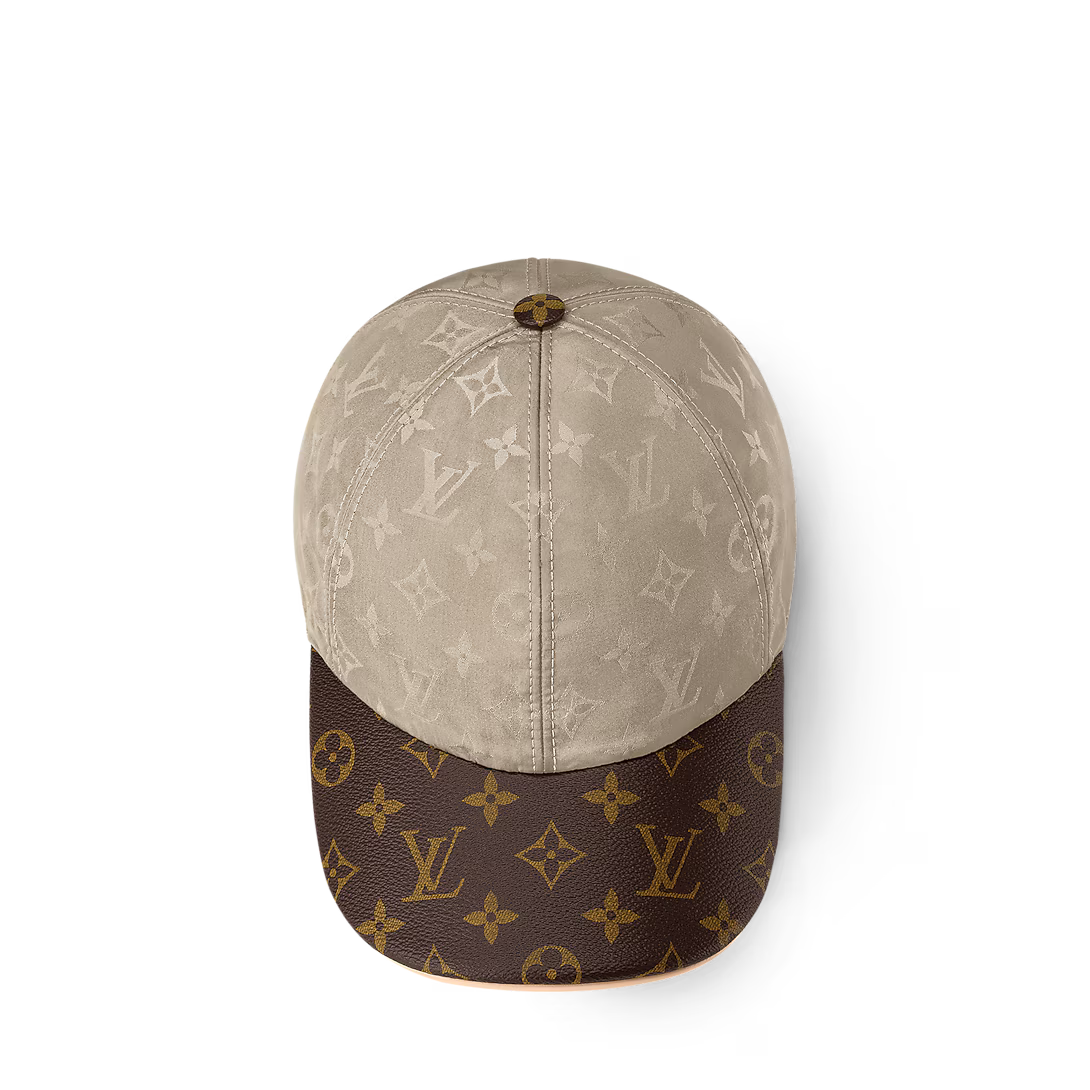 1.1 Casquette LV